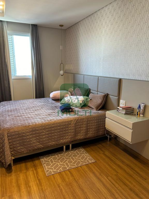 Apartamento à venda com 3 quartos, 168m² - Foto 11