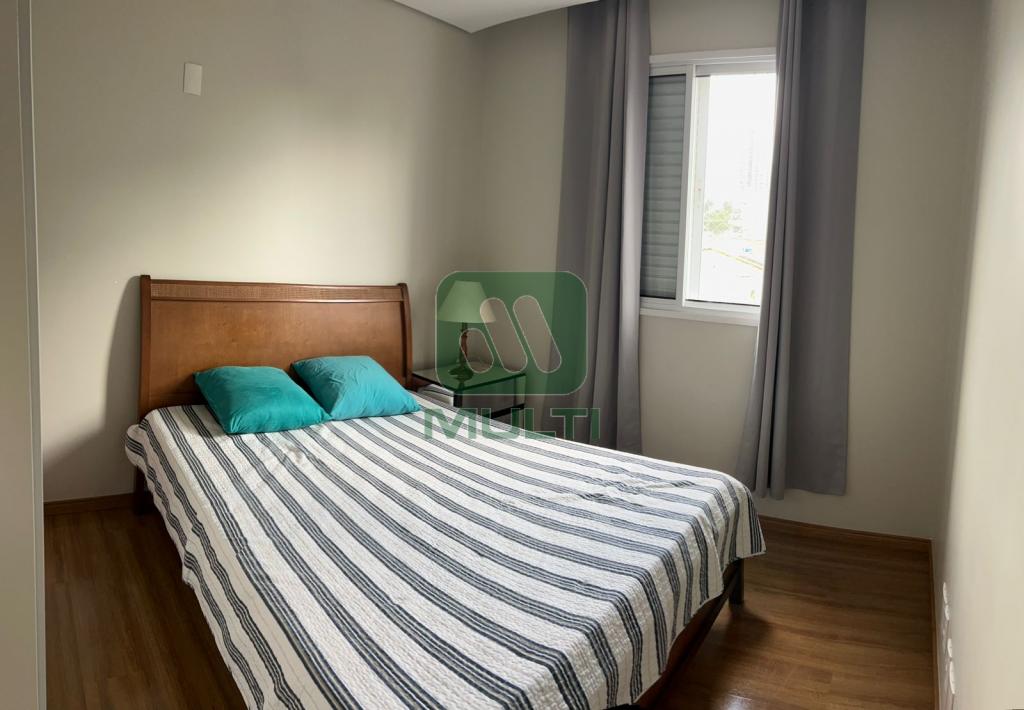 Apartamento à venda com 3 quartos, 168m² - Foto 17