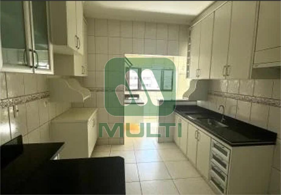 Cobertura à venda com 4 quartos, 197m² - Foto 3