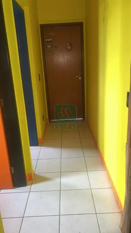 Apartamento à venda com 3 quartos, 78m² - Foto 9