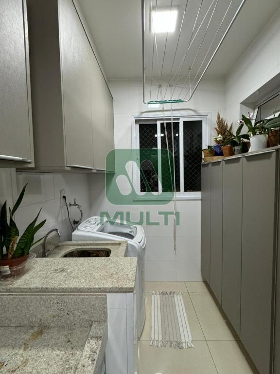 Apartamento à venda com 3 quartos, 90m² - Foto 15