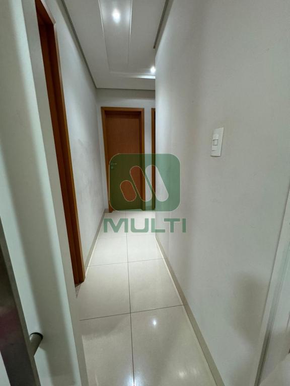 Apartamento à venda com 3 quartos, 90m² - Foto 18