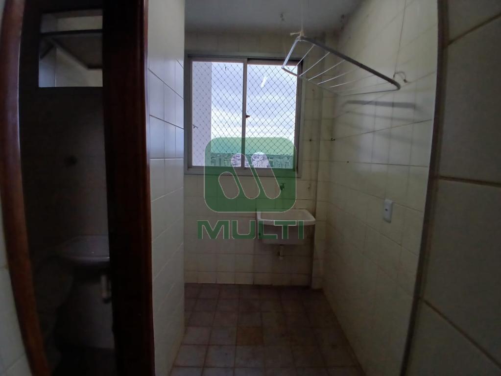 Apartamento à venda com 3 quartos, 96m² - Foto 11