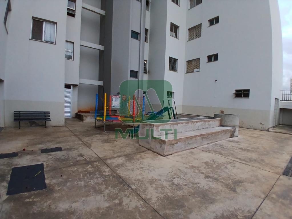 Apartamento à venda com 3 quartos, 96m² - Foto 27