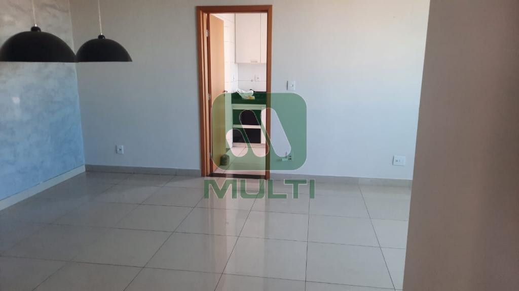 Apartamento à venda com 3 quartos, 103m² - Foto 6