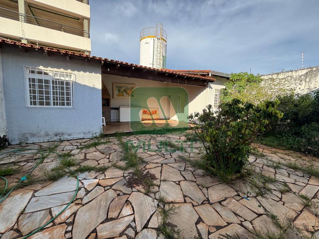 Casa à venda com 4 quartos, 188m² - Foto 21