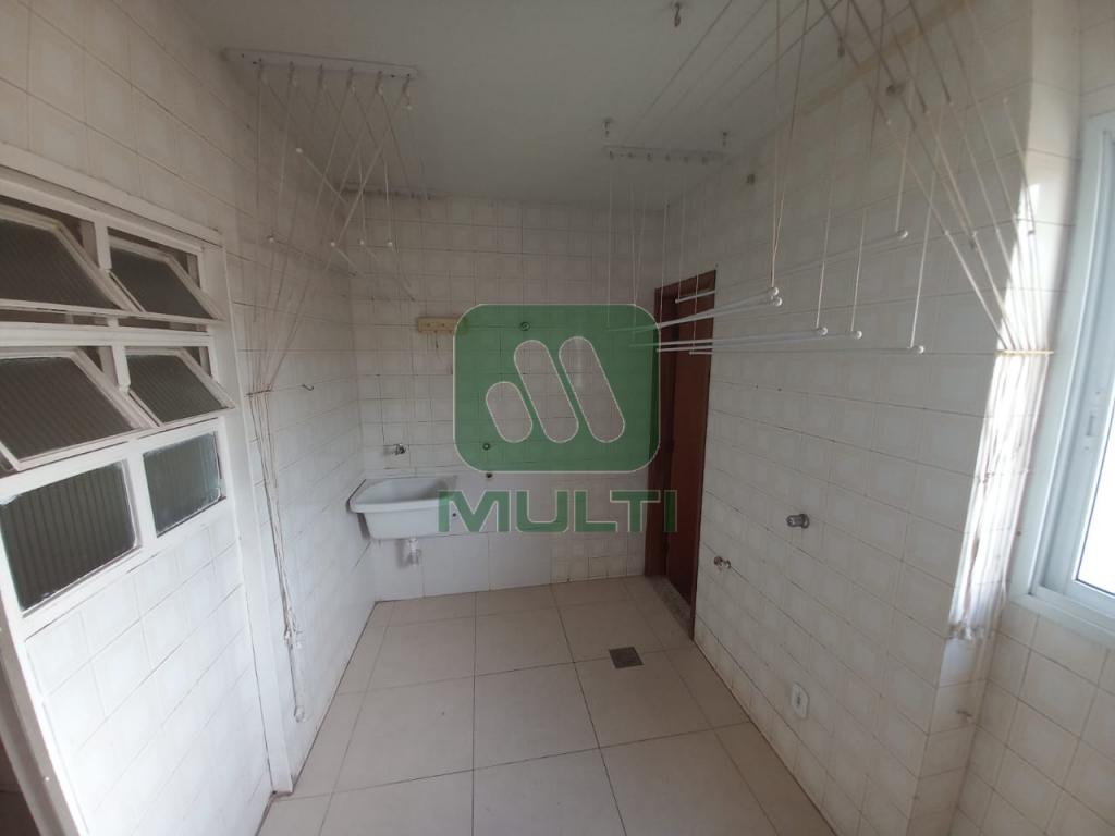 Apartamento à venda com 3 quartos, 139m² - Foto 15