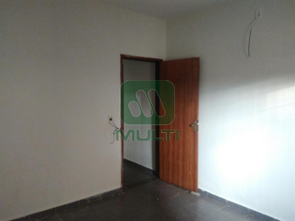 Prédio Inteiro à venda com 5 quartos, 250m² - Foto 11