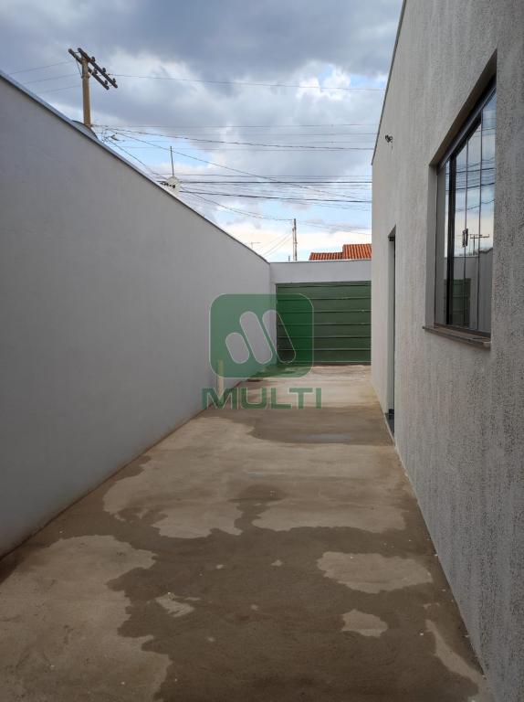 Casa à venda com 3 quartos, 100m² - Foto 19