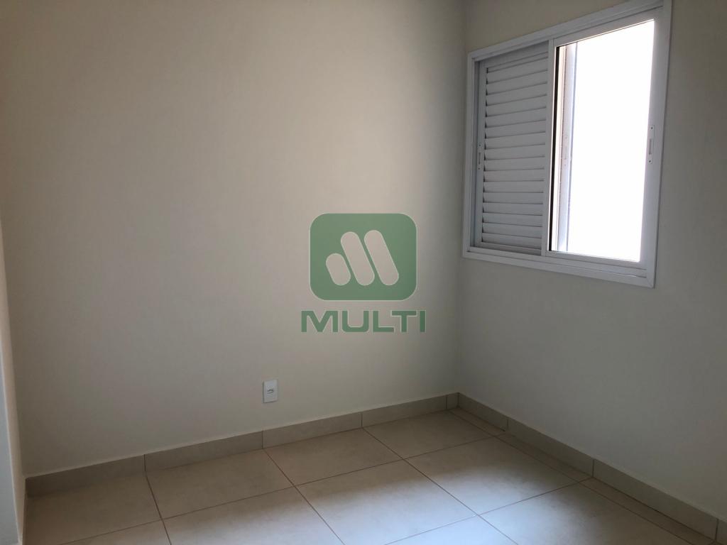 Apartamento à venda com 2 quartos, 76m² - Foto 5