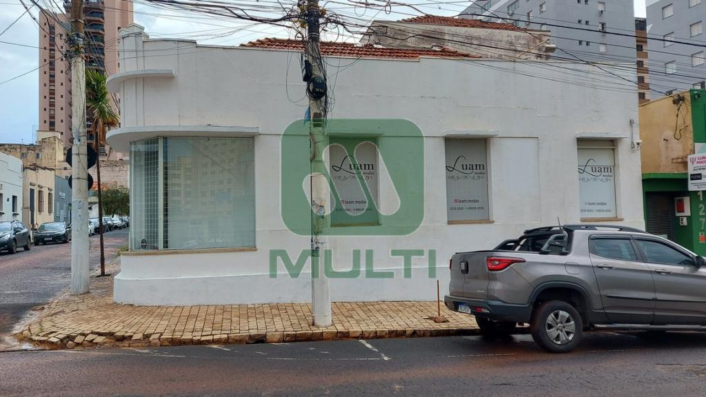 Prédio Inteiro à venda com 1 quarto, 120m² - Foto 12