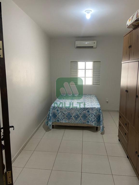 Casa à venda com 3 quartos, 169m² - Foto 13