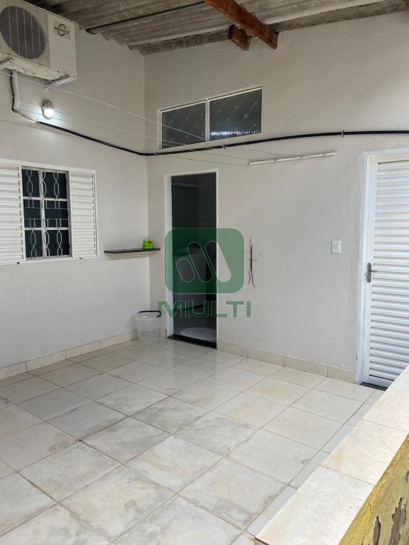 Casa à venda com 3 quartos, 169m² - Foto 15