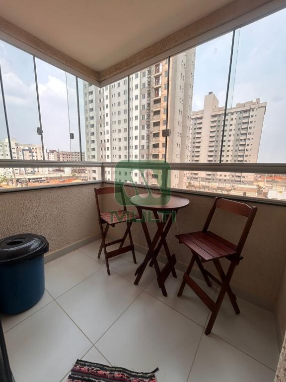 Apartamento à venda com 2 quartos, 56m² - Foto 5