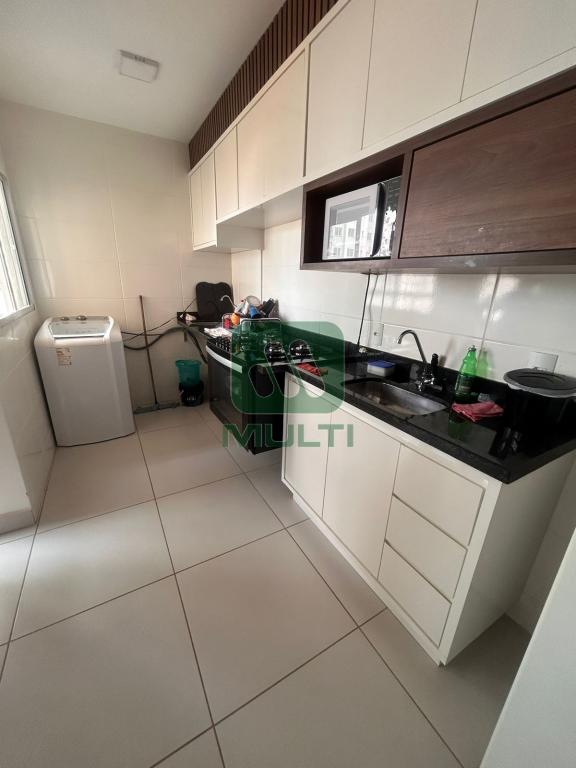 Apartamento à venda com 2 quartos, 56m² - Foto 8