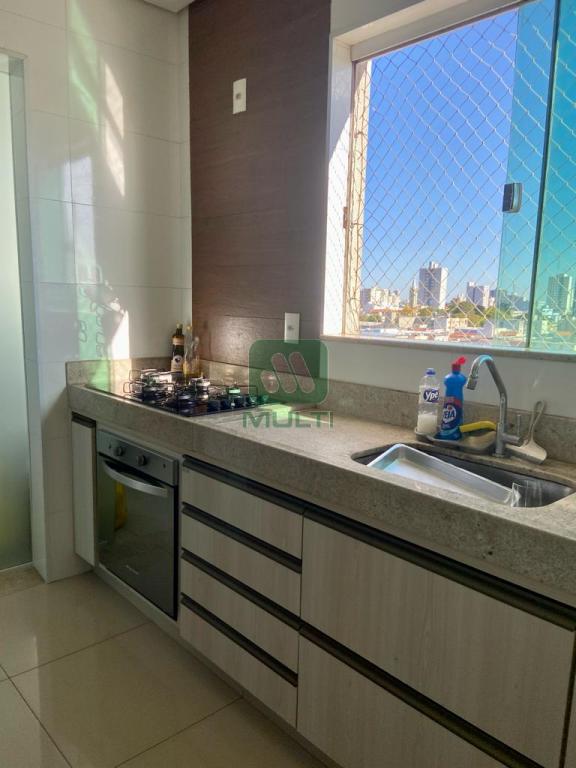 Apartamento à venda com 3 quartos, 98m² - Foto 5