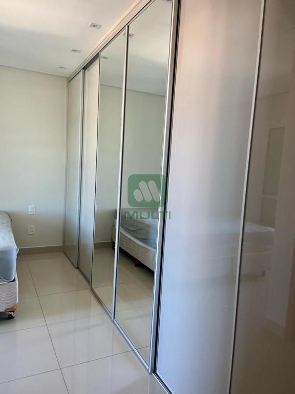 Apartamento à venda com 3 quartos, 98m² - Foto 9