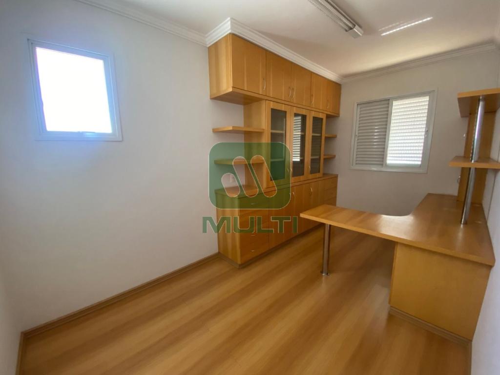 Apartamento à venda com 4 quartos, 253m² - Foto 10