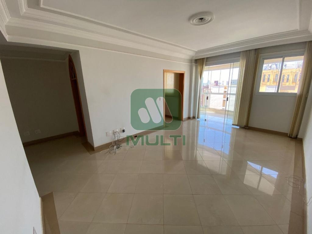 Apartamento à venda com 4 quartos, 253m² - Foto 19