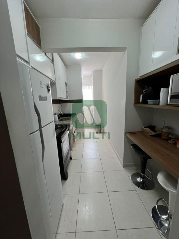 Apartamento à venda com 2 quartos, 55m² - Foto 4