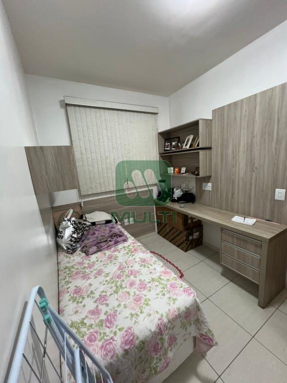 Apartamento à venda com 2 quartos, 55m² - Foto 11