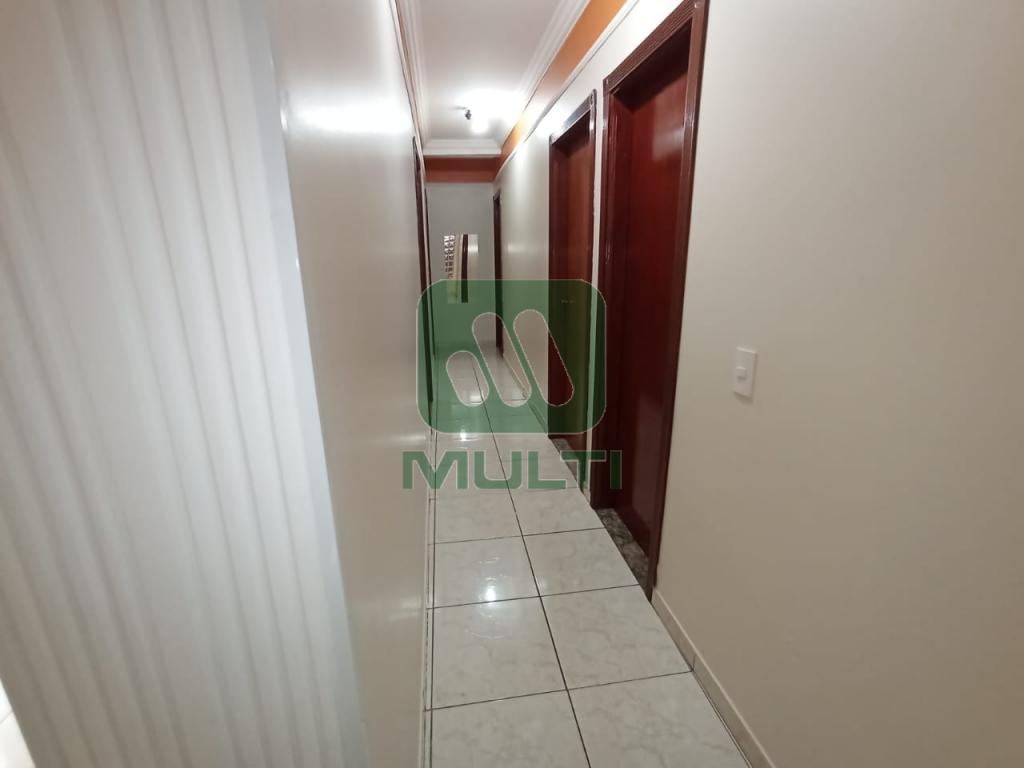 Casa à venda com 3 quartos, 174m² - Foto 10