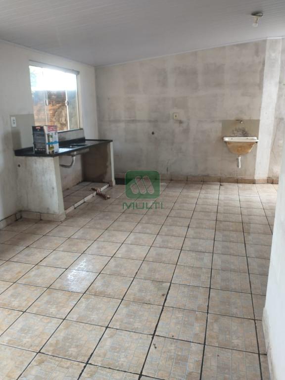 Casa à venda com 3 quartos, 155m² - Foto 14