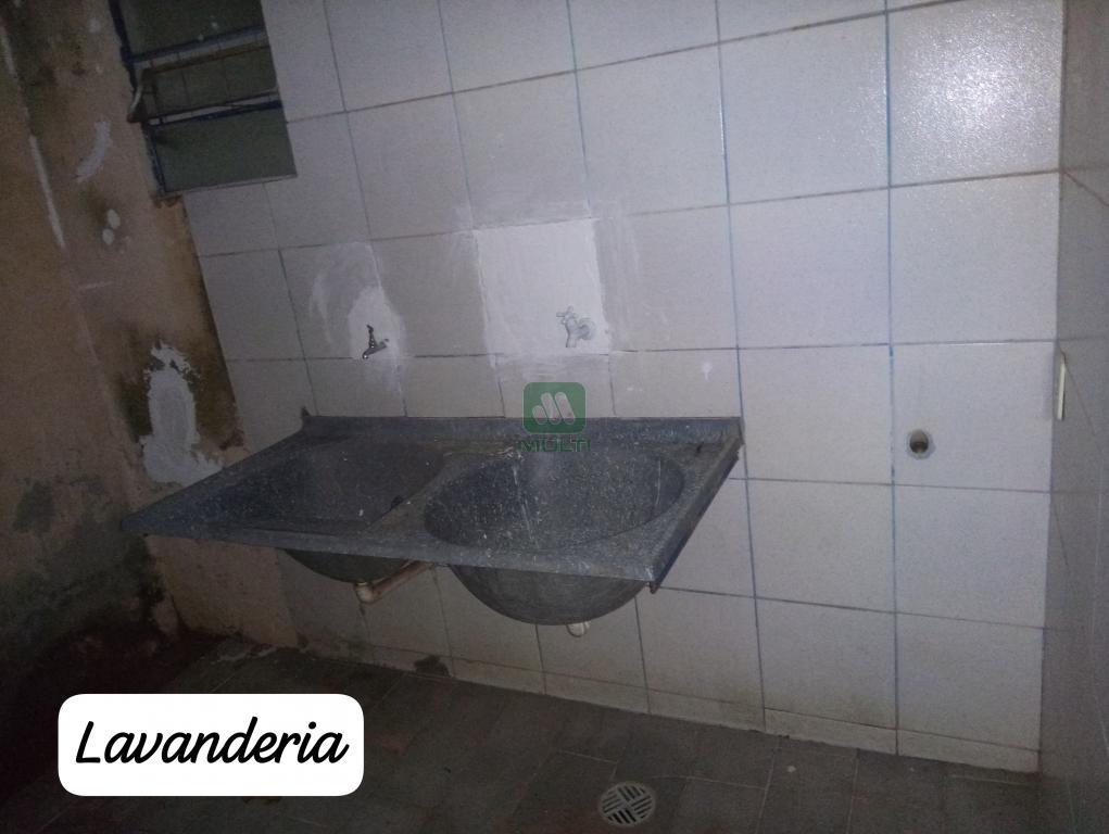 Casa à venda com 1 quarto, 194m² - Foto 10