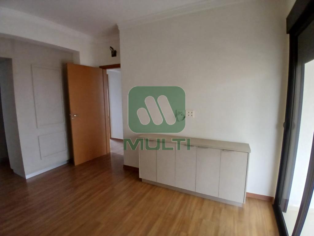 Apartamento à venda com 3 quartos, 150m² - Foto 24