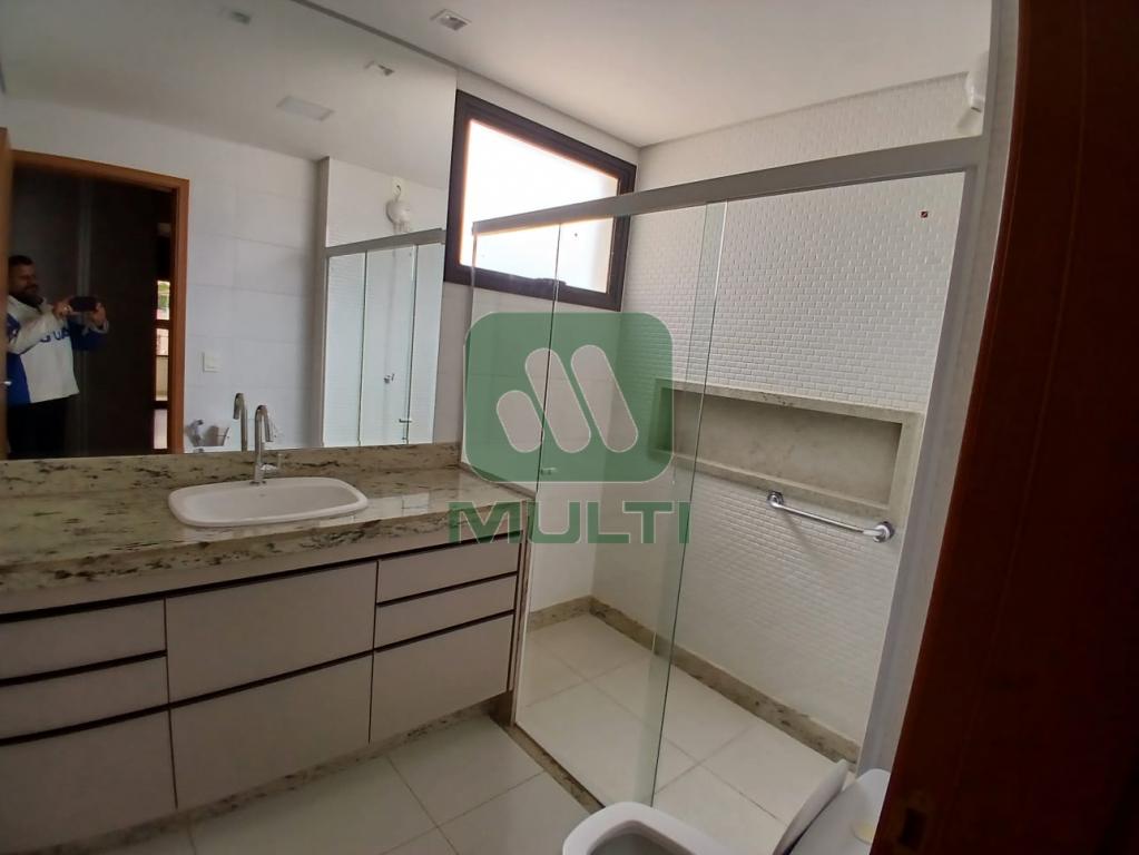 Apartamento à venda com 3 quartos, 150m² - Foto 25