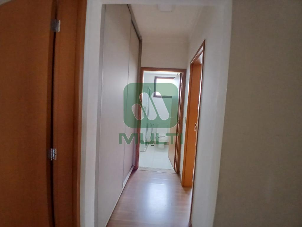 Apartamento à venda com 3 quartos, 150m² - Foto 28