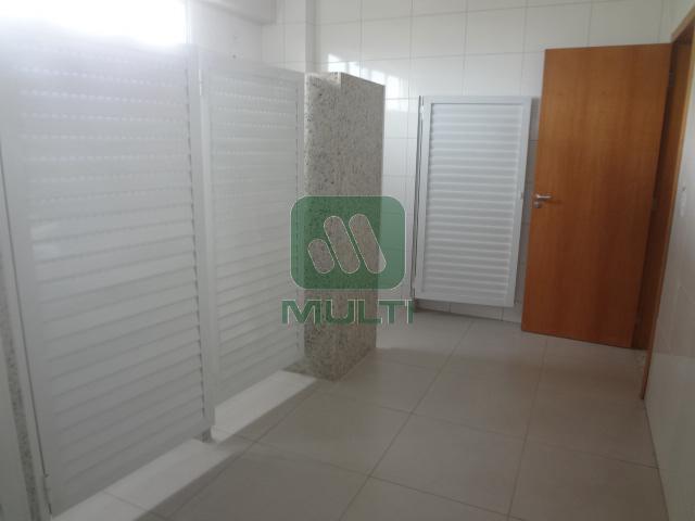 Apartamento à venda com 1 quarto, 2106m² - Foto 3