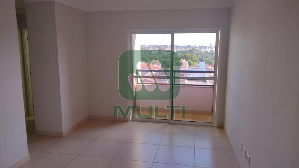 Apartamento à venda com 2 quartos, 57m² - Foto 1