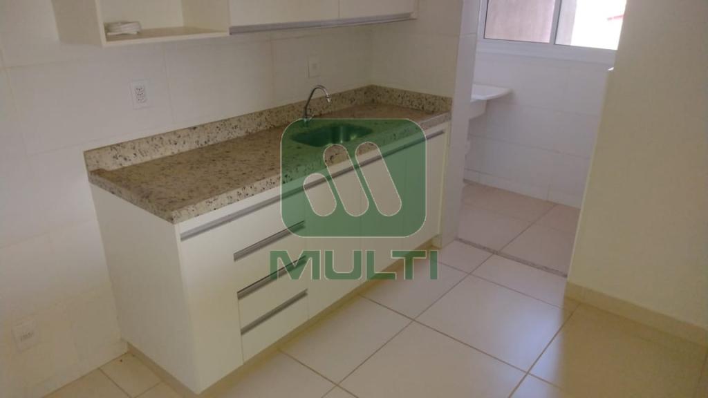 Apartamento à venda com 2 quartos, 57m² - Foto 6