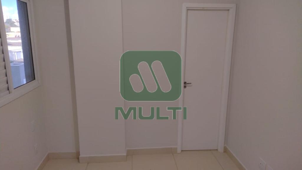 Apartamento à venda com 2 quartos, 57m² - Foto 12