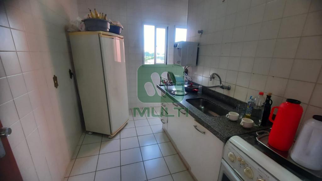 Apartamento à venda com 3 quartos, 82m² - Foto 5