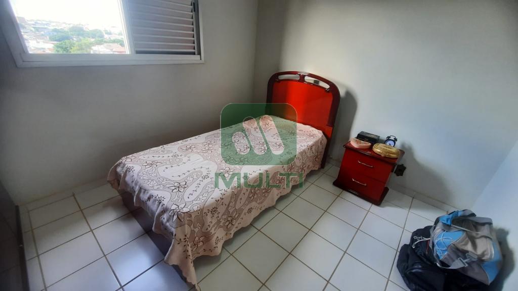 Apartamento à venda com 3 quartos, 82m² - Foto 7