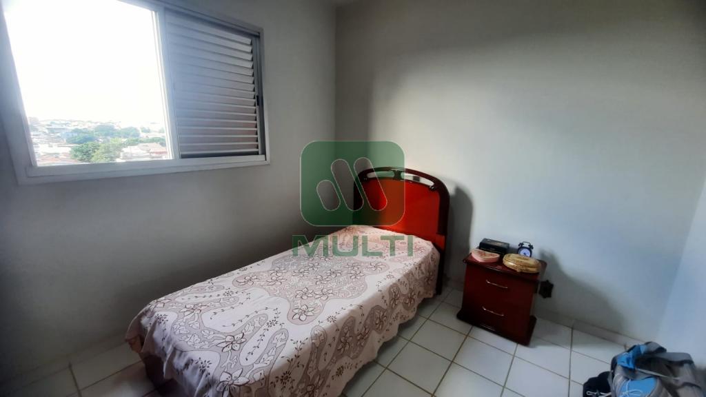 Apartamento à venda com 3 quartos, 82m² - Foto 8