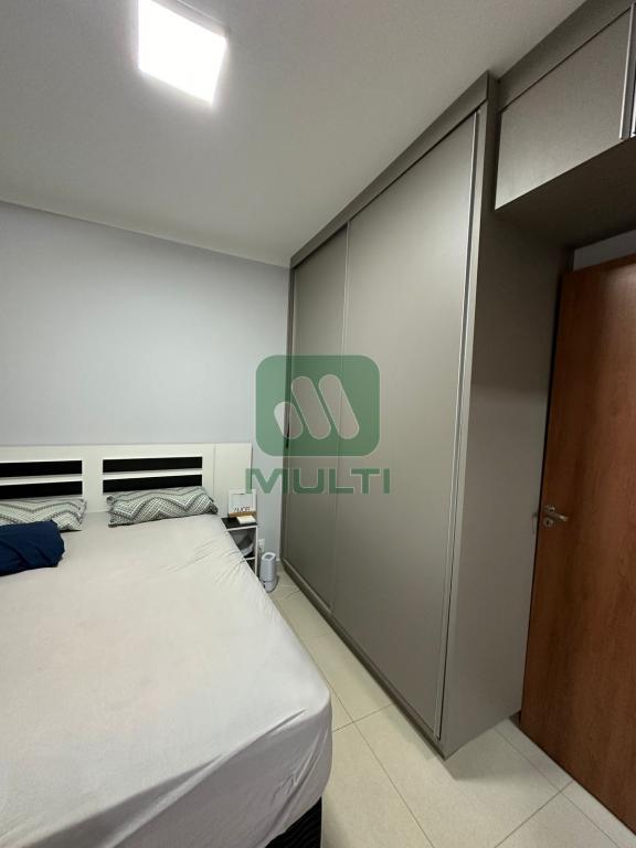 Apartamento à venda com 2 quartos, 58m² - Foto 9