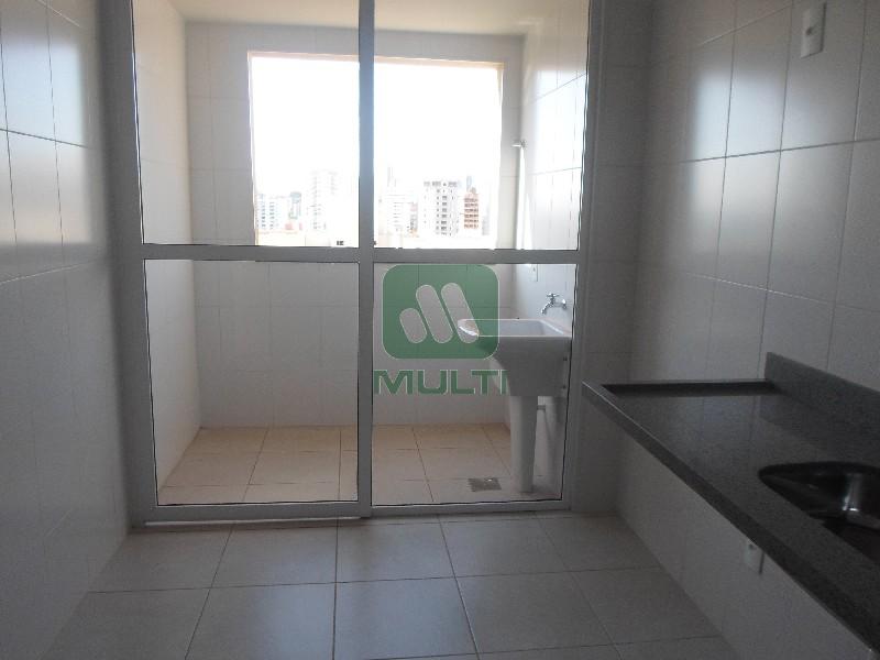 Apartamento à venda com 3 quartos, 86m² - Foto 9