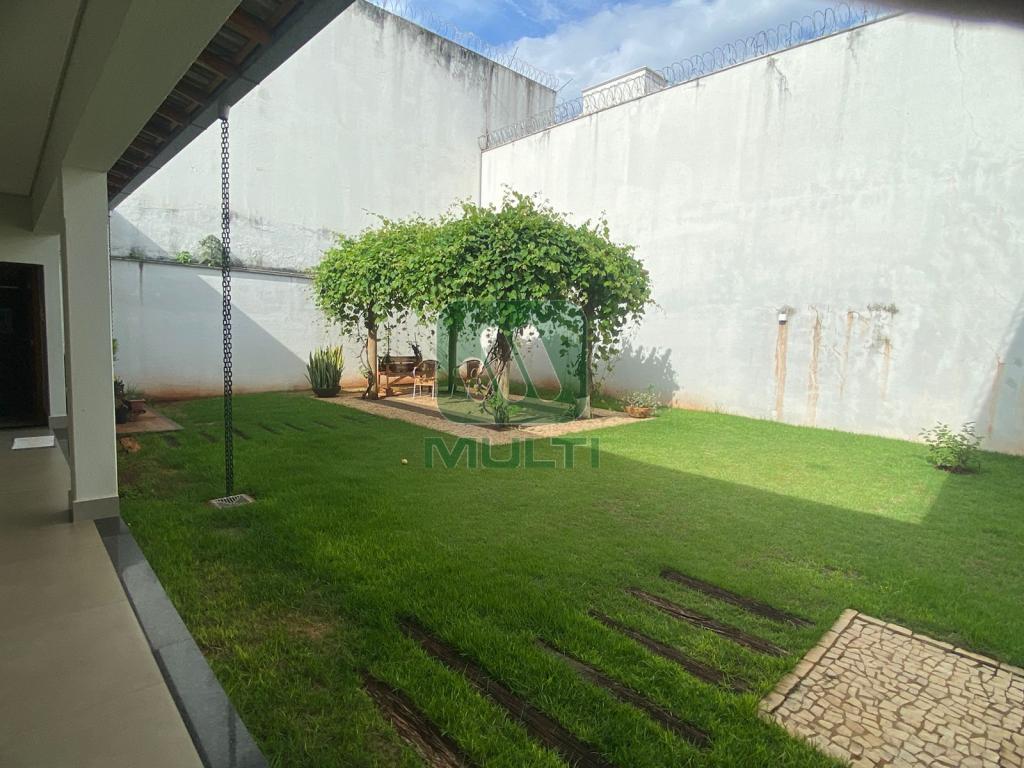 Casa à venda com 3 quartos, 280m² - Foto 21