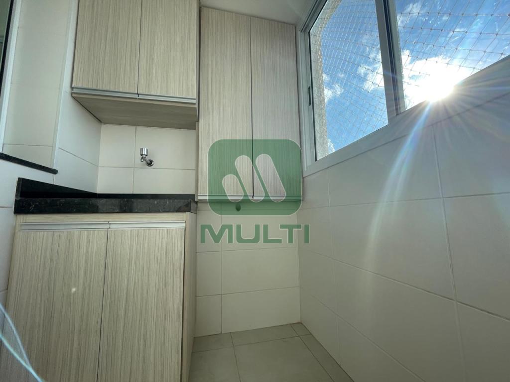 Apartamento à venda com 3 quartos, 87m² - Foto 11