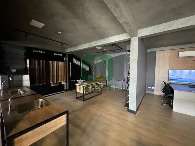 Prédio Inteiro à venda com 1 quarto, 701m² - Foto 1