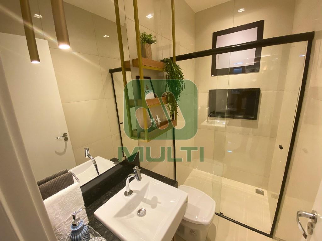 Apartamento à venda com 2 quartos, 66m² - Foto 6