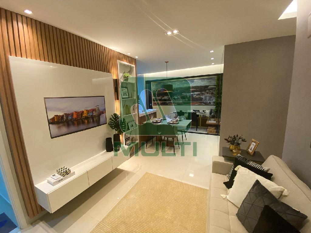 Apartamento à venda com 2 quartos, 66m² - Foto 8