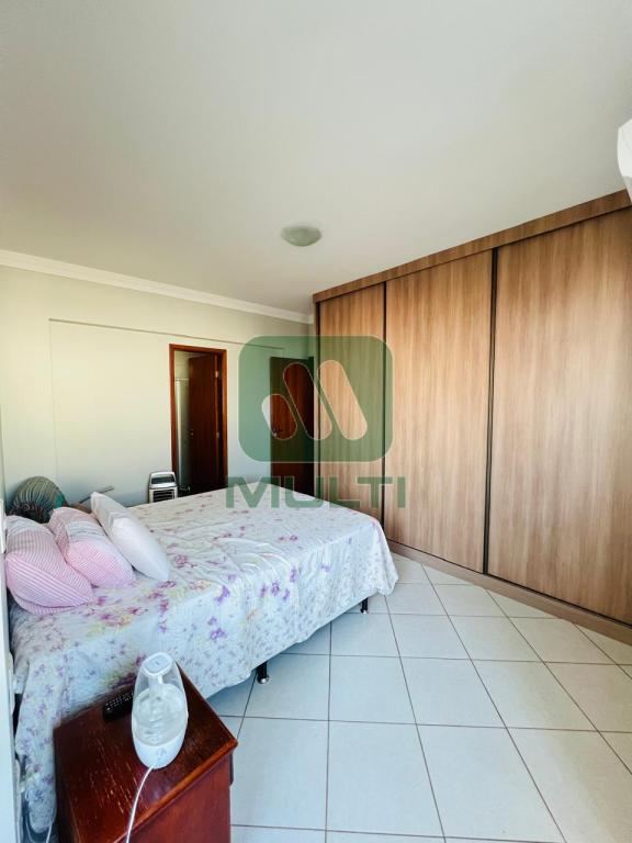 Apartamento à venda com 2 quartos, 83m² - Foto 10