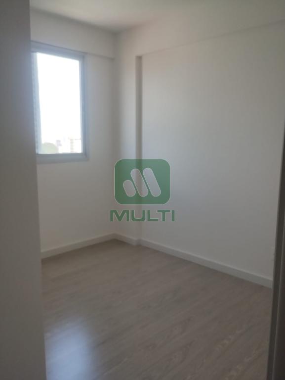 Apartamento à venda com 2 quartos, 65m² - Foto 15