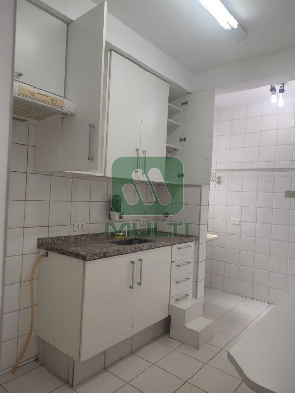 Apartamento à venda com 3 quartos, 70m² - Foto 9