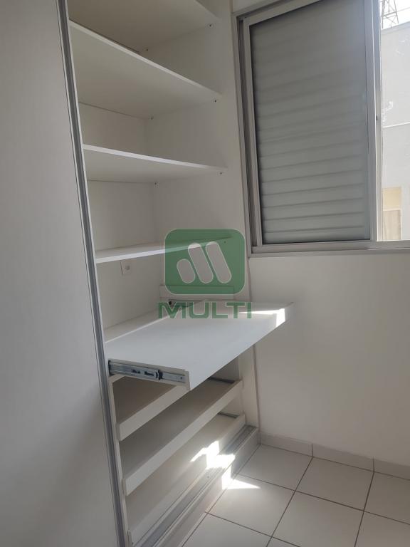 Apartamento à venda com 3 quartos, 70m² - Foto 23