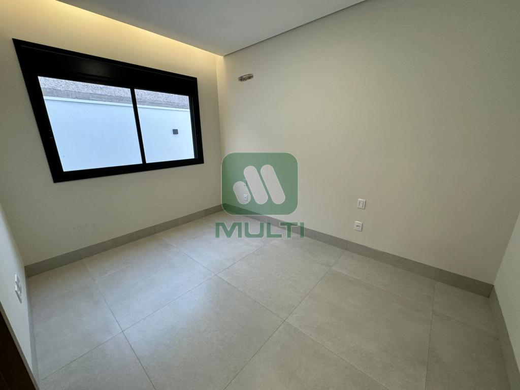 Casa de Condomínio à venda com 3 quartos, 208m² - Foto 20